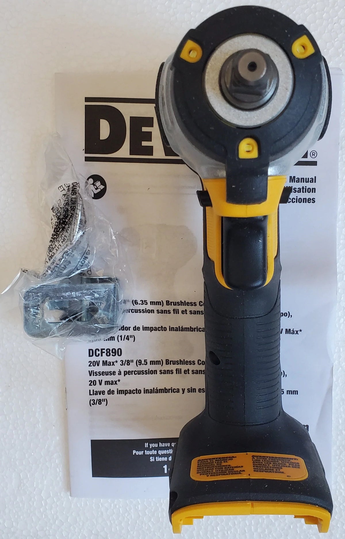 Dewalt DCF911B 20V MAX 1/2" Cordless Impact Wrench - Product image 3