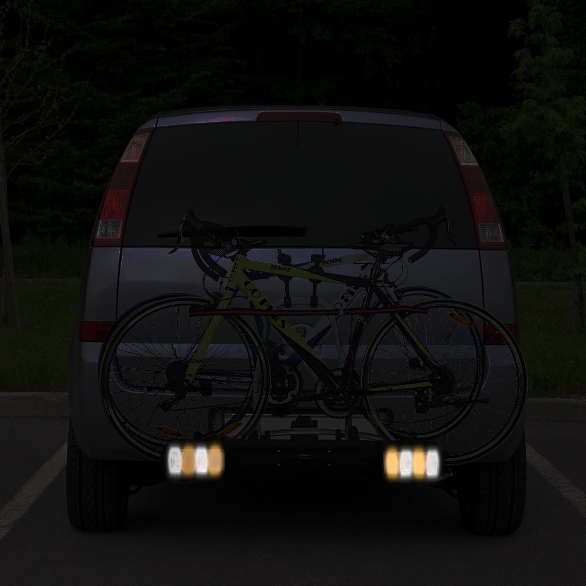 Bike carrier for hitch on SUV Sedan Van for 2 bikes Intelligent tilting design 113x72x63cm -