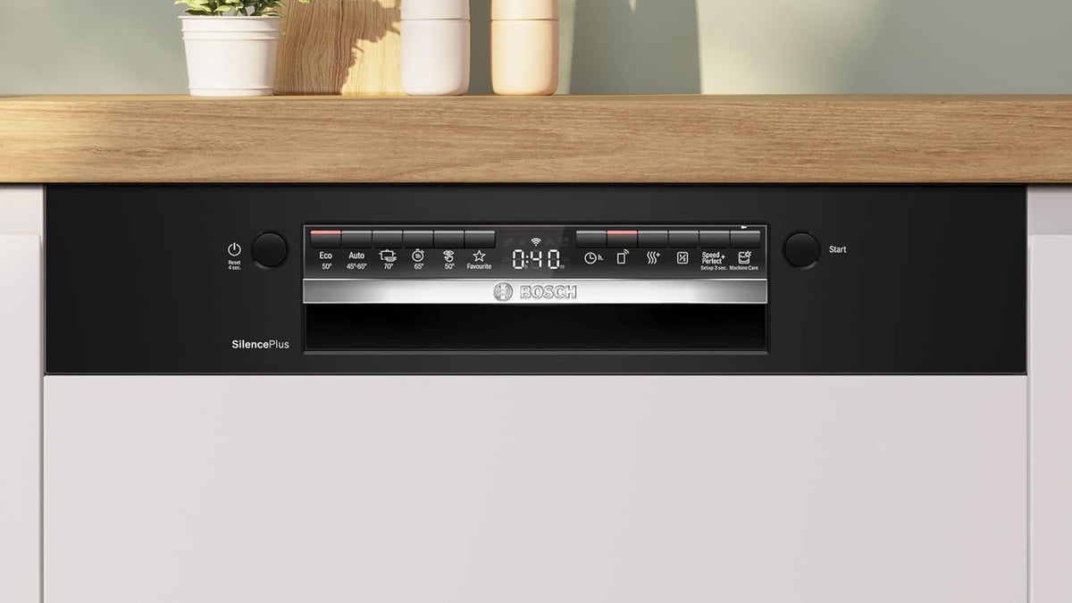 Bosch SMI4HCB19E, Series 4, Built-in dishwasher, 60cm, 14 place settings, Silence Plus 42 dB, Black panel