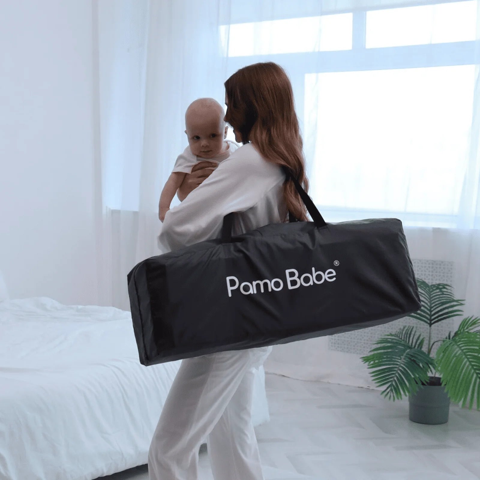 Pamo Babe Unisex Nursery Center Playard with Bassinet & Changing Table, Black - Product image 4